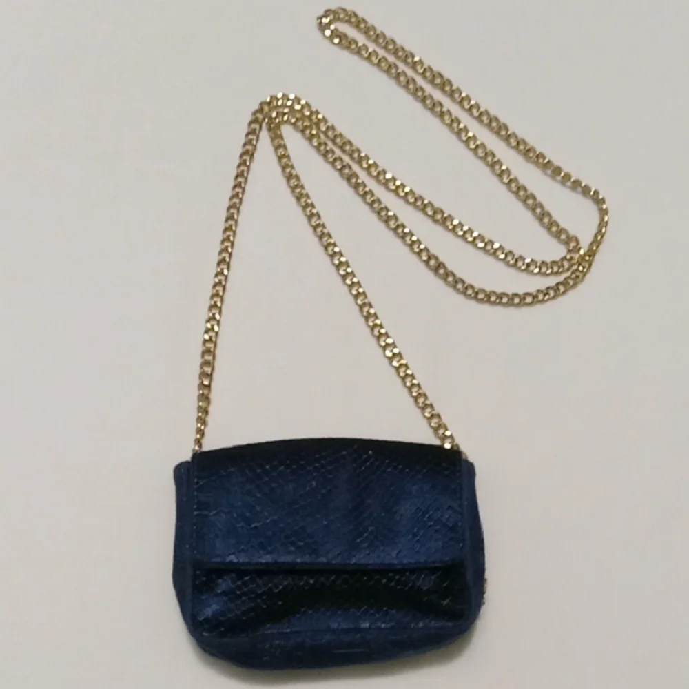 Juicy Couture Velvet Snakeskin Crossbody With Chain Strap - Picture 1 of 7